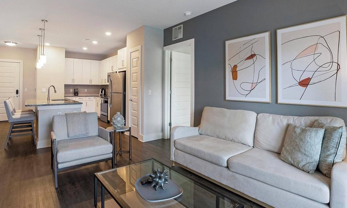 Woodburn Apartment | Landing | Amazing 2BD, Clubhouse, Pool