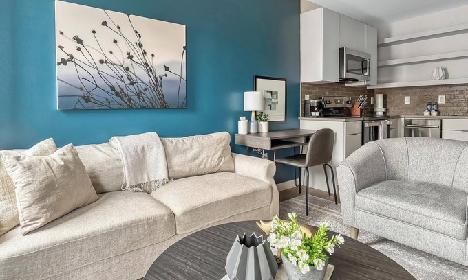 Norris Square Apartment | Landing at Copper Flats - 1 Bedroom in North Ph.