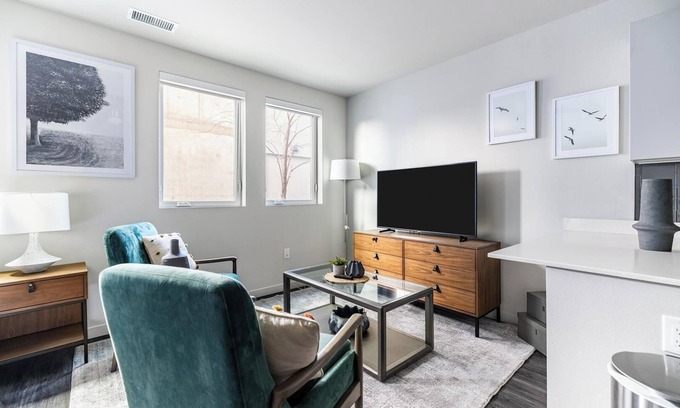 Reno/Tahoe Airport Apartment | Landing at Emory at RED - Studio in Reno