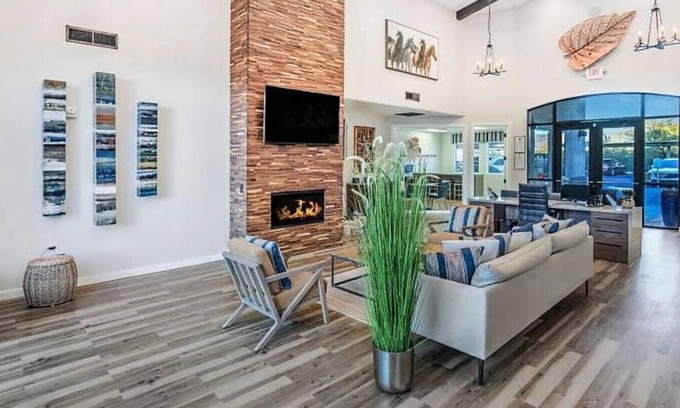 Tucson Apartment | Landing at Equestrian - 3 Bedrooms in Countryside