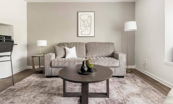 Winston - Salem Apartment | Landing at Northcliffe Forest - 1 Bedroom in No.