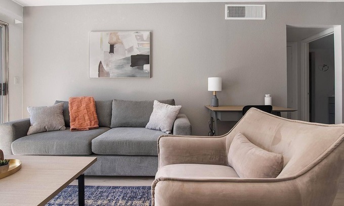 Las Vegas Apartment | Landing at Valencia - 1 Bedroom in Paradise