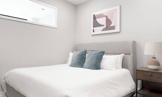 Civil Rights Historic District Apartment | Landing | Beautiful 1BD in Fountain Heights