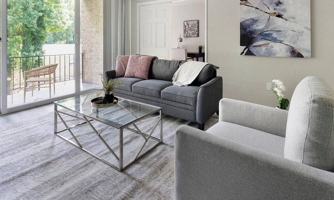 Greenbelt Apartment | Landing | Beautiful 1BD, Gym, Pool