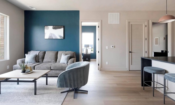 Inglewood Apartment | Landing | Beautiful 2BD, Rooftop Lounge