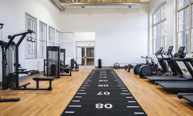 Greenville Apartment | Landing | Beautiful 3BD, Gym, Yoga Studio