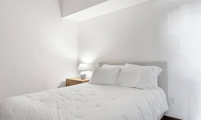 North Chesterfield Apartment | Landing | Chic 1BD, Gym, Clubhouse
