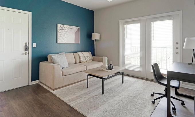 San Antonio Apartment | Landing | Chic 2BD, Pool, Clubhouse