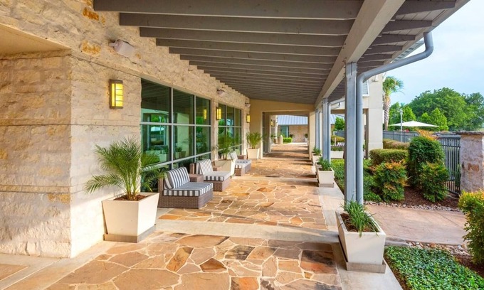 Buda Apartment | Landing | Incredible 1BD, Yoga Studio, Gym