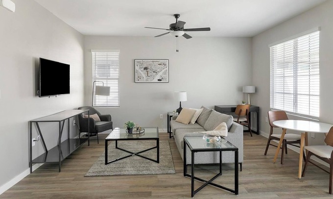 Madison Apartment | Landing | Incredible 2BD, Pool, Courtyard