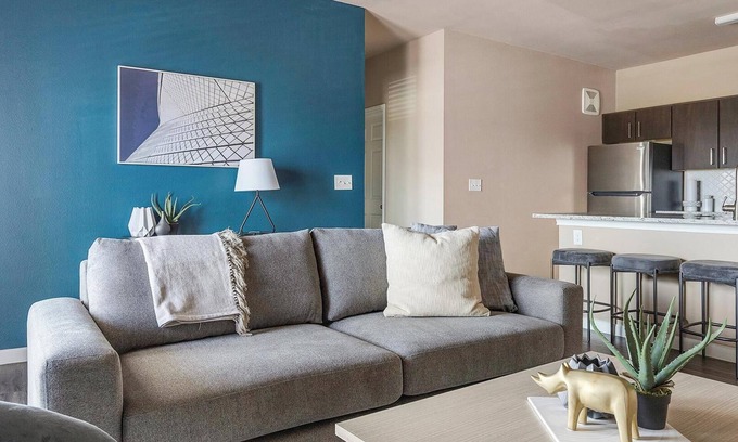 New Braunfels Apartment | Landing | Modern 1BD, Pool, Gym