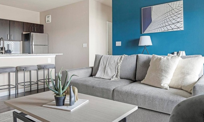 New Braunfels Apartment | Landing | Modern 1BD, Pool, Gym
