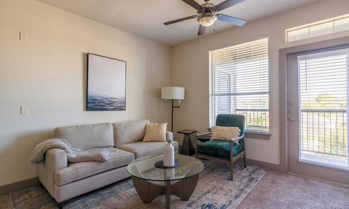 Spring Apartment | Landing | Modern 1BD, Clubhouse, Pool