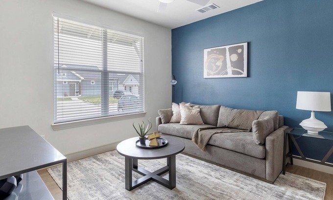 Tarrant County Apartment | Landing | Modern 2BD, Yoga Studio, Pool