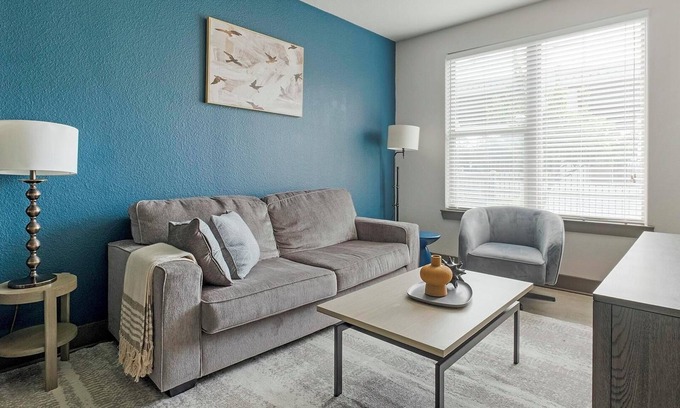 Memorial Apartment | Landing | Spectacular 2BD, Gym