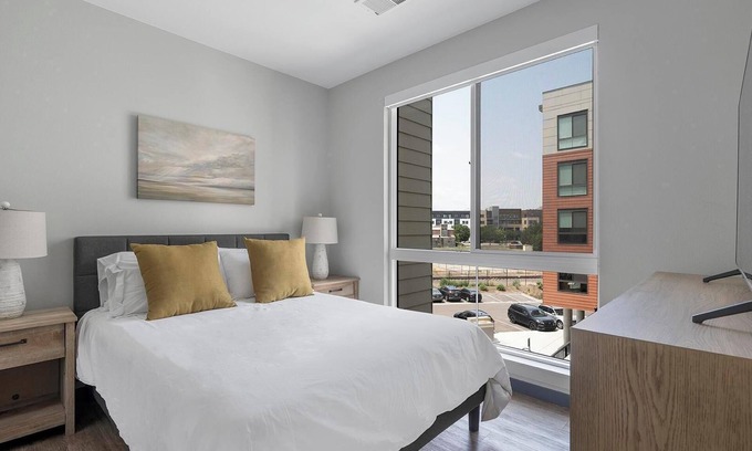Fort Collins Apartment | Landing | Stylish 1BD, Rooftop Lounge, Clubhouse