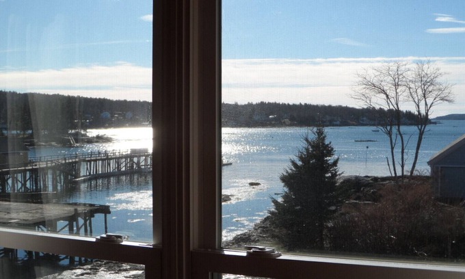 Boothbay Harbor House | Landings East.Classic Waterfront Coastal Home