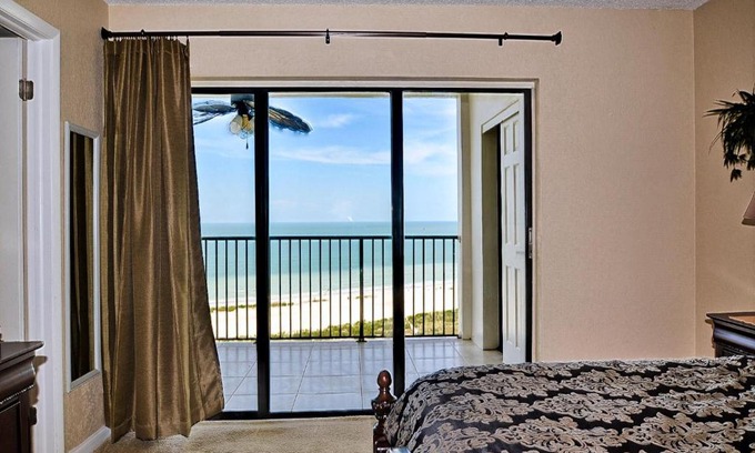 Sand Key Apartment | Landmark Tower 1707