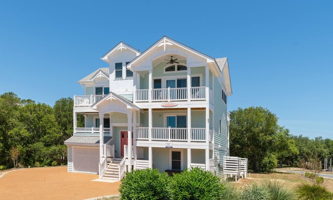 Corolla House | Landon Sea: Private Pool, Hot Tub, Dog-Friendly