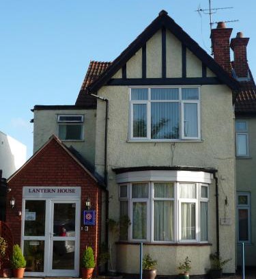 Cambridge House | Lantern House