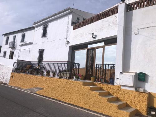 Rute Apartment | Large 1 bed apartment in the beautiful countryside