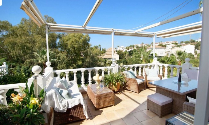 Mijas House | Large 3 bed, 2 bath house in charming Calahonda. Near beach and nightlife.