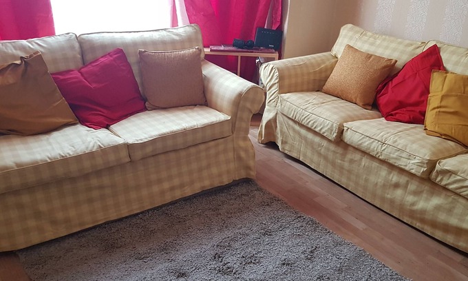 Withernsea House | Large 4 Bedroom Property ,sleeps upto 8, Close To Town Centre And Seafront.