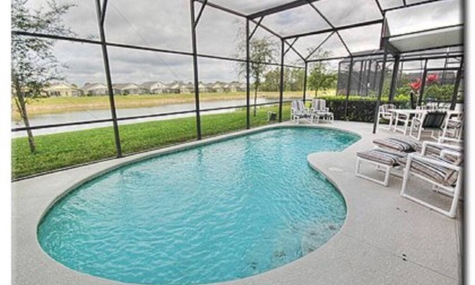 Sunrise Lakes House | Large 5 bed villa with own private pool overlooking water and conservation views