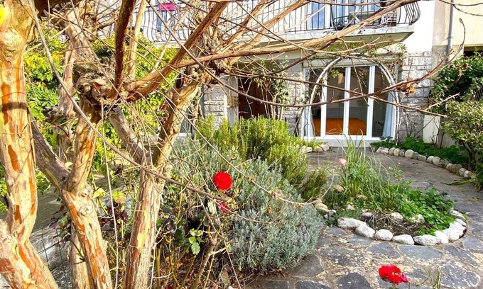 Vernet-les-Bains Apartment | LARGE 65M² T2 WITH WIFI, GARDEN AND PARKING SPACE
