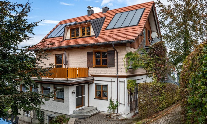Weiler-Simmerberg Apartment | Large Apartment in Allgäu with Garden & Wi-Fi