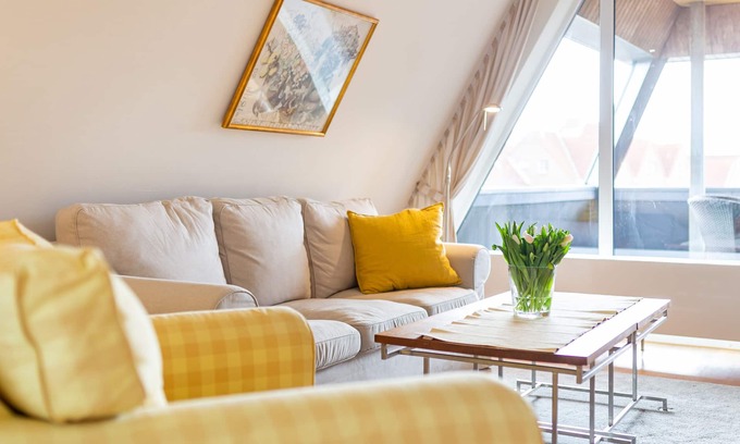 Wittduen Apartment | Large apartment - very illuminated, Wi-Fi, ocean view, close to the beach and ni