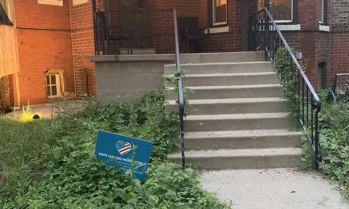 Pullman House | Large Executive Historic Row house in Historic Pullman
