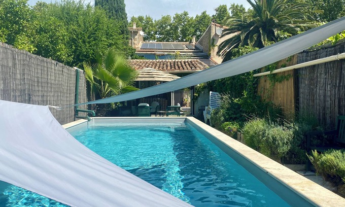 Tourbes House | Large family home with swimming pool