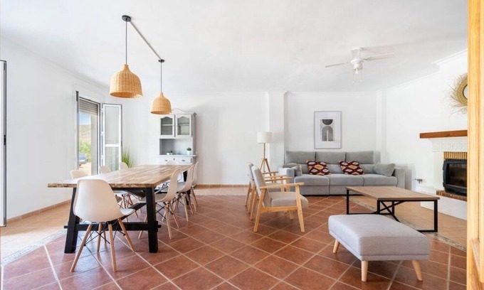 Nijar House | Large house with private pool 5 minutes from the beach