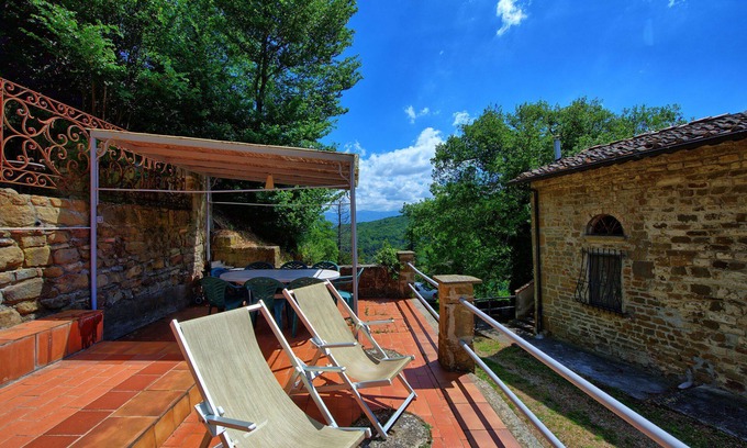 Greve in Chianti Apartment | Large lodging in Chianti Villa, terrace for al fresco dining with WI-FI, quiet.R