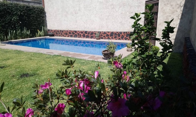 Cuernavaca House | LARGE PRIVATE HOUSE AND GARDEN. PETS WELCOME
