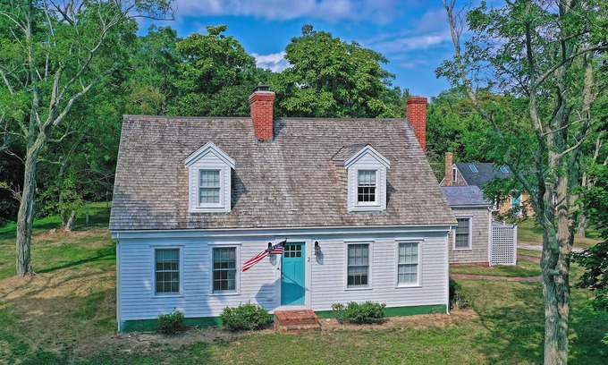 North Truro House | Large, Renovated, Pet Friendly home w/room for everyone! Close to everything.