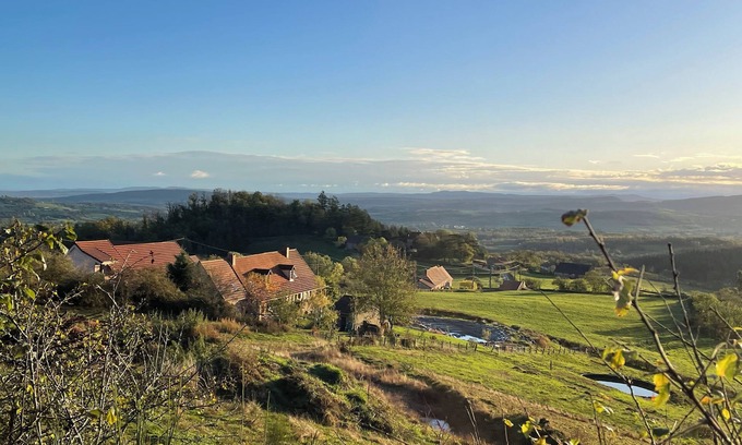 Chiddes House | Large + Small Gîte with swimming pool and sublime view in the heart of the hills
