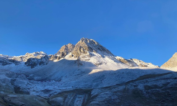 Val Claret Apartment | Large Studio 2-4p well located in Val Claret - nice south view, ski in ski out!