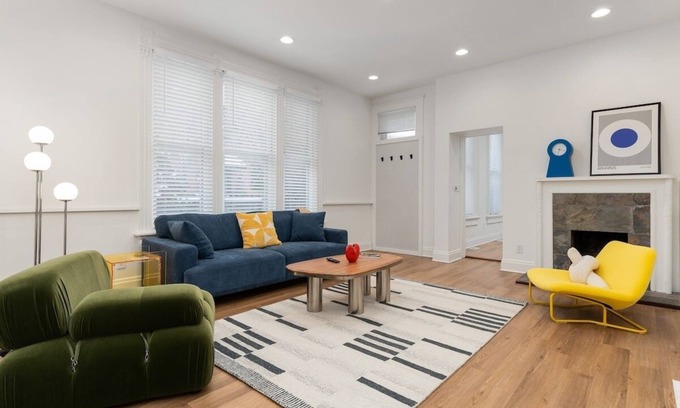 Downtown Columbus House | Large & Stylish Home mins to DT & German Village!