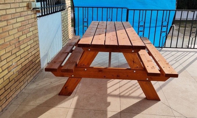 Alcala de Guadaira Ski Chalet | Large villa with swimming pool 10 min from Seville and Metro Condequinto +free parking