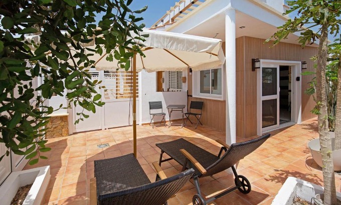Bahia Calma Apartment | Las Arenas