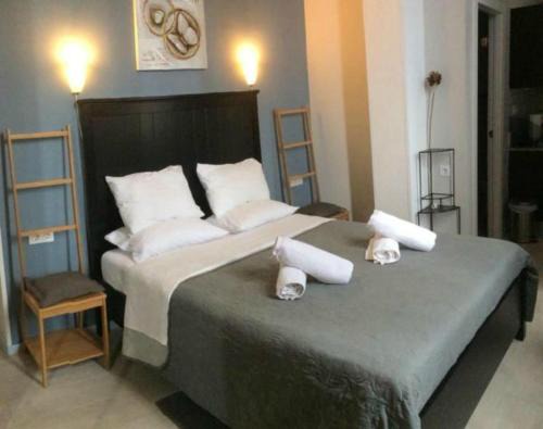 San Eugenio House | Las Flores studio 3