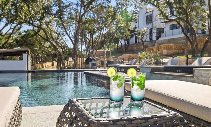 Spicewood Villa | Las Luces Village|Large Retreat|Pool|Hot tub