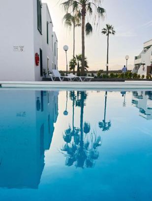 Los Pocillos Apartment | Las Mimosas Beach Sol