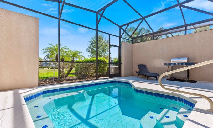 Loughman House | Last Minute Disney Getaway! Townhouse with Private Pool. Book Now! #93975