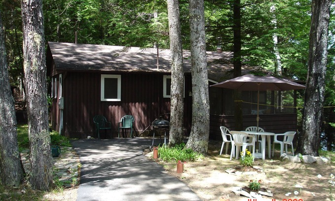 Rhinelander Cabin | LAST MINUTE OPENING-4th of July Weekend 7/5-7/12nFINLEY LAKE - 3 Bdrm Cottage