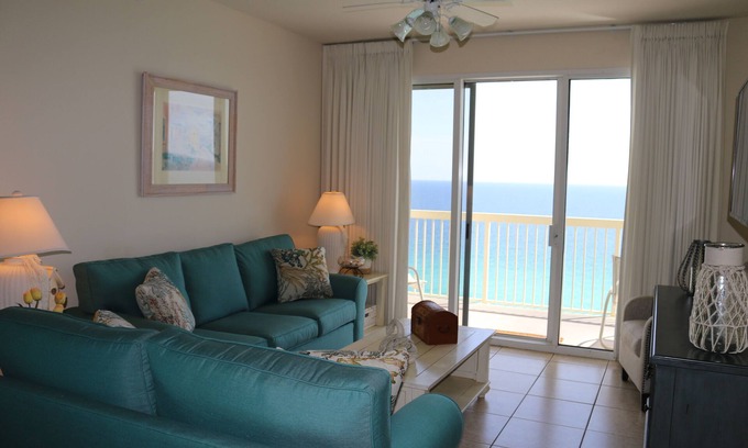 Miramar Beach Condo | LAST MINUTE SPECIAL WEEK OF SEPT 27 -FREE BEACH SERVICE