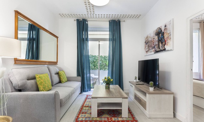 Embajadores Apartment | Latina II apartment in Madrid