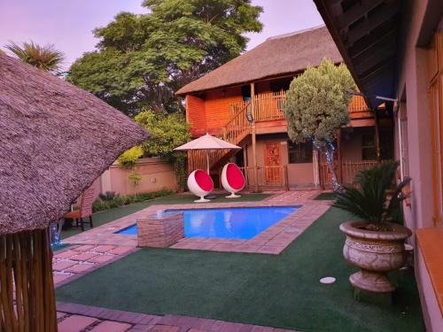 Emfuleni Bed & Breakfast | Lauren Palace Guest House